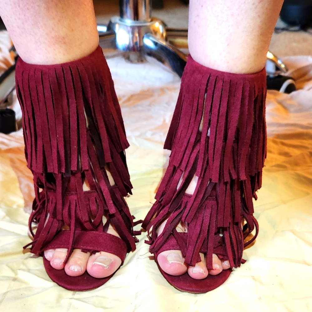 Maroon Wild Diva Heels, Size 5